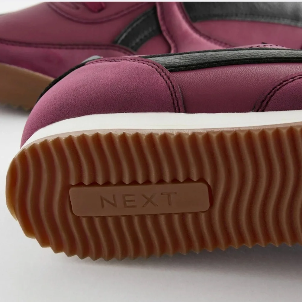 Next Comfort Retro Trainers - Picture 12 of 16